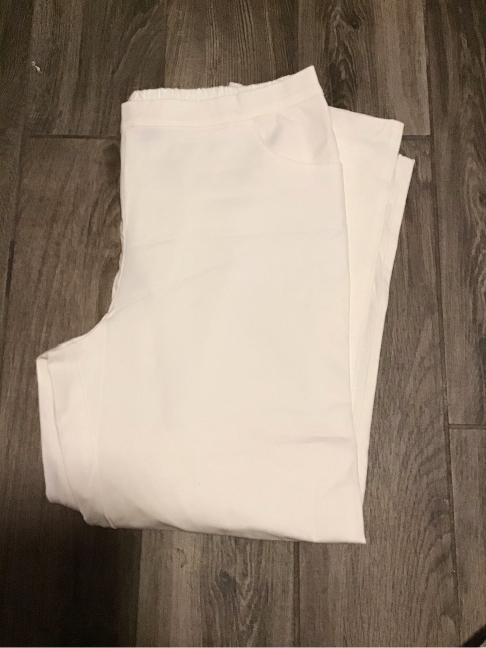 NWOT! atIsaac Mizrahi White Straight-Leg Stretch Trousers